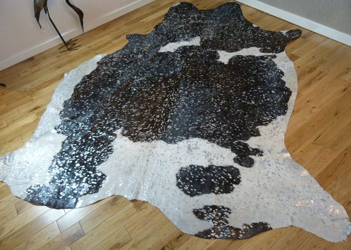 روش شستشوی فرش پوست در قالیشویی عابدینی
