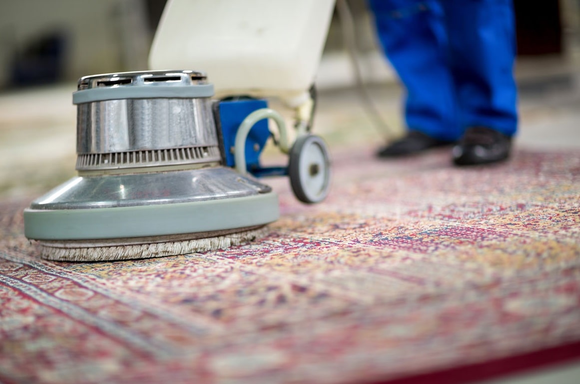 چرا شستشوی فرش در قالیشویی بهتر است؟