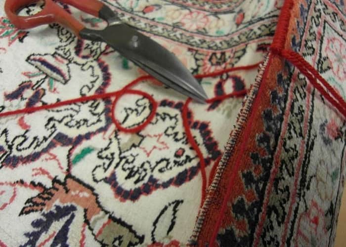 شیرازه دوزی فرش در بهترین قالیشویی
